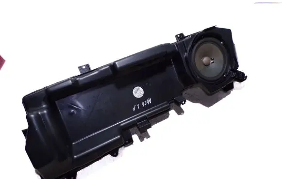 Audi A6 S6 C6 4F Subwoofer speaker 4F0035382B