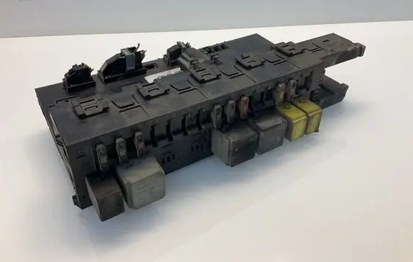 Mercedes-Benz CLK A209 C209 SAM control unit 2095450601 5DK00848601 A2095450601