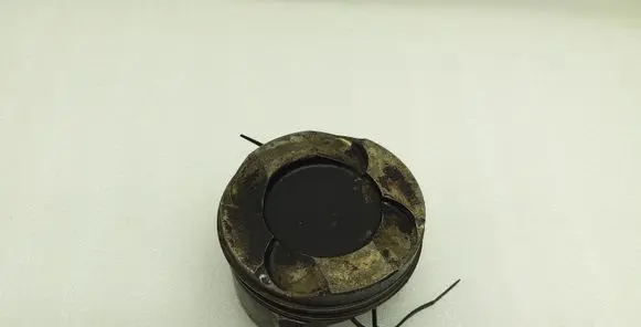 BMW X5M E70 Piston 