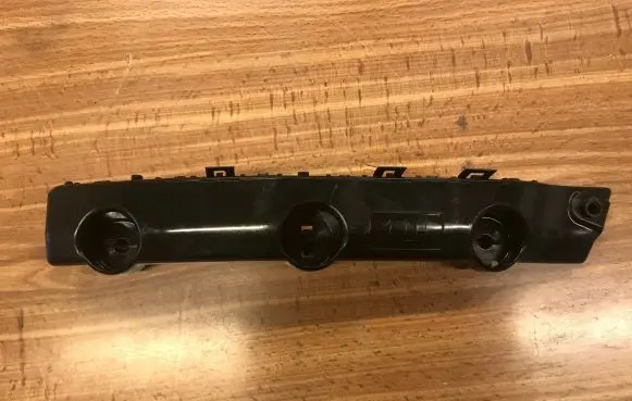 Nissan X-Trail T32 Front bumper mounting bracket 622234CL0A