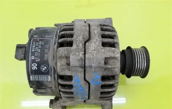BMW 3 E46 Generator/alternator 0123325015