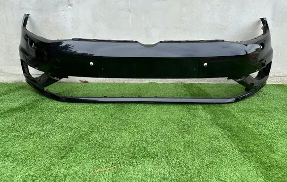 Volkswagen Golf VII Front bumper 5G0807221FL