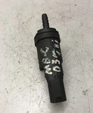 Mercedes-Benz C W203 Turbo solenoid valve 0005450427