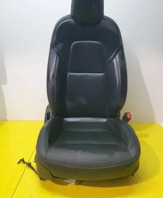 Tesla Model Y Front passenger seat 