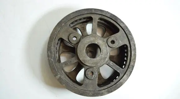 Audi A4 S4 B7 8E 8H Camshaft pulley/ VANOS 030109111C
