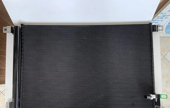 Audi Q7 4M A/C cooling radiator (condenser) 4M0816411B 4H0959126B