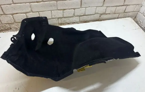 Trunk/boot lower side trim panel