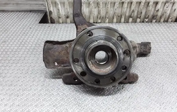 Opel Zafira B Front wheel hub spindle knuckle