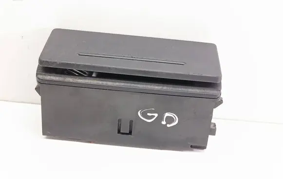 Audi A6 S6 C5 4B Rear door ashtray 4B0857406