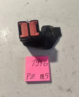 Renault Clio II Middle seatbelt buckle (rear) 283949