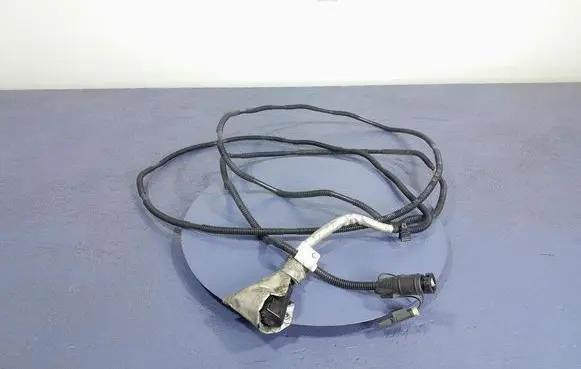 Audi A4 S4 B7 8E 8H Fuel line pipe 7358306
