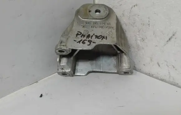 Volkswagen Phaeton Gearbox mounting bracket 3D0399114AB
