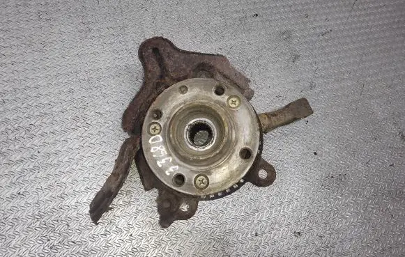 Volkswagen Polo III 6N 6N2 6NF Front wheel hub spindle knuckle