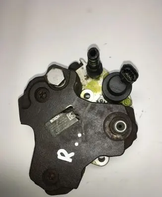 Dodge Nitro Fuel injection high pressure pump 0445010152 35022104H 0928400692