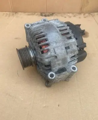 Audi A6 S6 C6 4F Generator/alternator 06D903016 606078819 2543313E