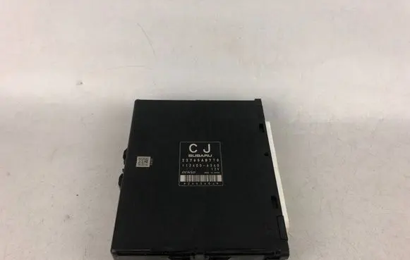 Subaru Outback Engine control unit/module 22765AB770