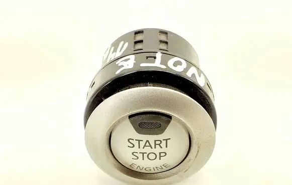 Nissan Leaf I (ZE0) Engine start stop button switch CCAB11LP0900T8