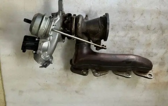 Mercedes-Benz C W205 Supercharger A2740903780