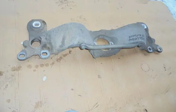 Audi A4 S4 B6 8E 8H Gearbox mounting bracket APAWSPORNIK