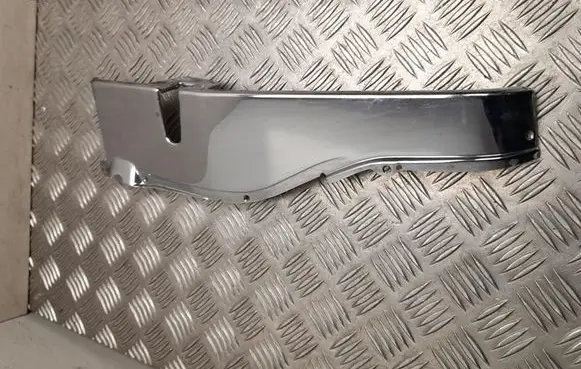 Mercedes-Benz S W140 Radio/GPS head unit trim 6682