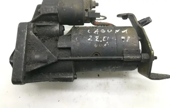 Renault Laguna I Starter motor