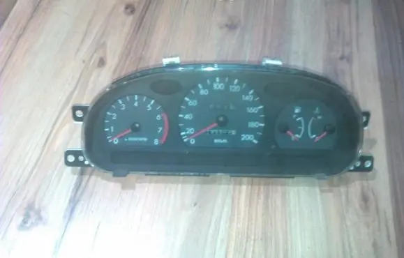 Hyundai Accent Speedometer (instrument cluster) 71110550