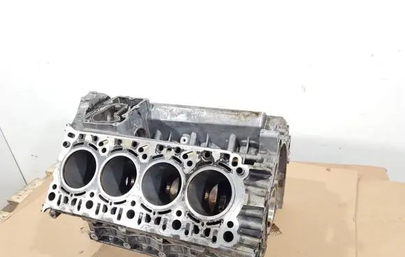 Porsche Cayenne (9PA) Engine block 9481011117R