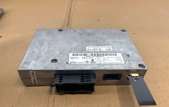 Audi Q7 4L Bluetooth control unit module 4E0862335 4E0910336K
