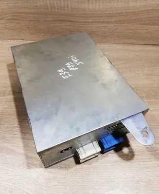 BMW 5 E39 Video control module 6911221