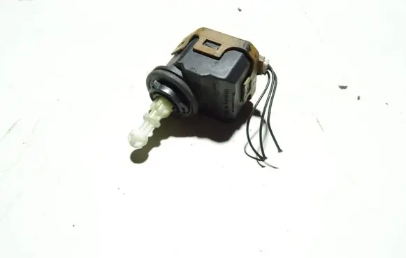 Ford Focus C-MAX Headlight level adjustment motor 007878