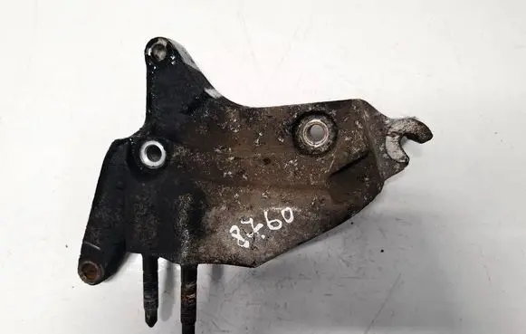 KIA Rio Engine mounting bracket 