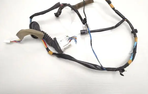 Suzuki Grand Vitara II Rear door wiring loom 3675165J00