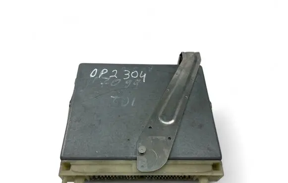 Volvo S70 V70 V70 XC Engine control unit/module P01270298 0281001591