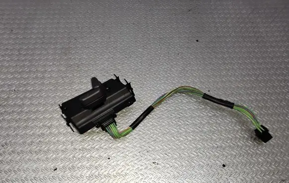 Chrysler Pacifica Seat control switch 