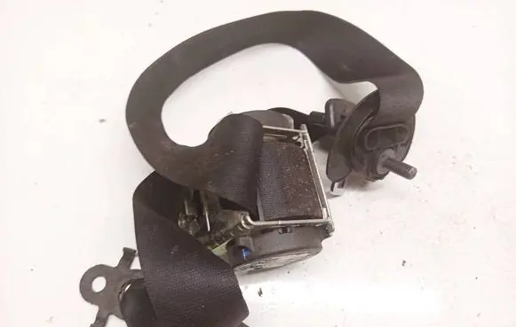 BMW 5 GT F07 Front seatbelt 610126200C
