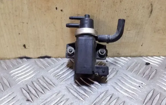 Volvo S70 V70 V70 XC Turbo solenoid valve 1H0906627 72190320
