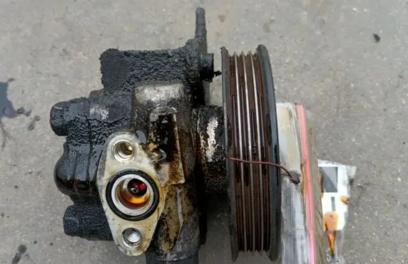 Chevrolet Aveo Power steering pump