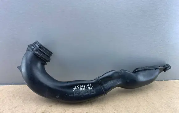 BMW 5 E39 Air intake hose/pipe 2246654 13712246654 13712246765