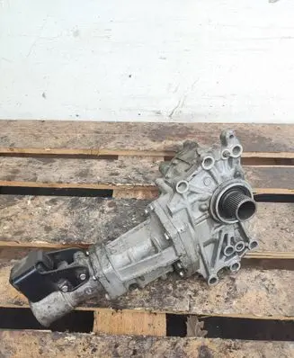 Mitsubishi Outlander Gearbox transfer box case 067015