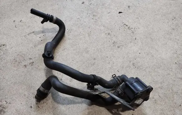 Volvo S90, V90 Electric auxiliary coolant/water pump 31686005 31368537