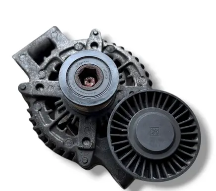 BMW 3 E90 E91 Generator/alternator 7550468