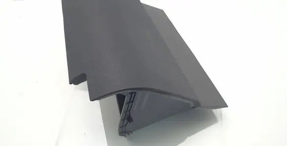 Glove box