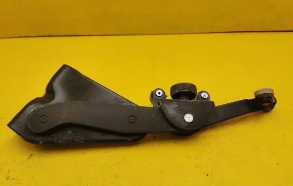 Volkswagen Transporter - Caravelle T5 Sliding door upper roller guide/hinge 7H0843398AB