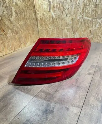 Mercedes-Benz C W204 Rear/tail lights 2049060503 601000