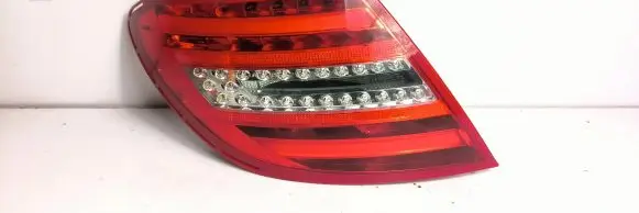 Mercedes-Benz C W204 Rear/tail lights 2048205464