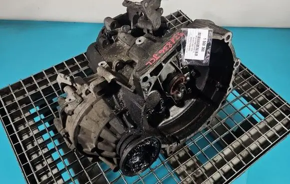 Volkswagen Golf V Manual 5 speed gearbox JCL IMPRK1568360