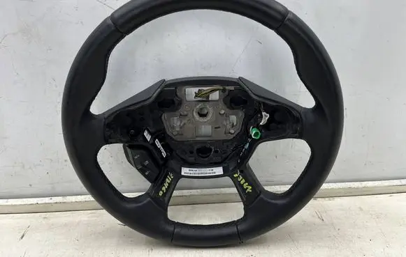 Ford Focus Steering wheel AM513600BF