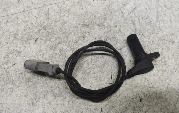 Volkswagen PASSAT B5 Crankshaft position sensor