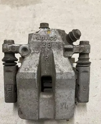 Rear brake caliper