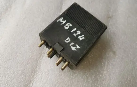 Mercedes-Benz E W124 Other relay 0065458732